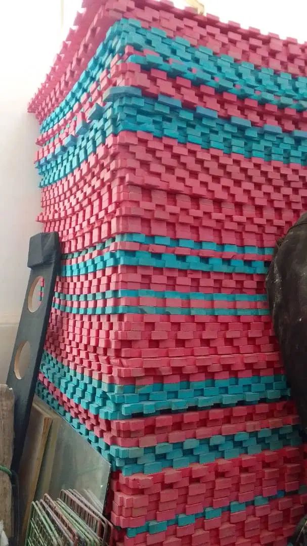 فروش تاتامی 50 عدد سی میل ، 80 عدد بیست و پنج میل|تجهیزات ورزشی|شیراز, شهرک والفجر|دیوار