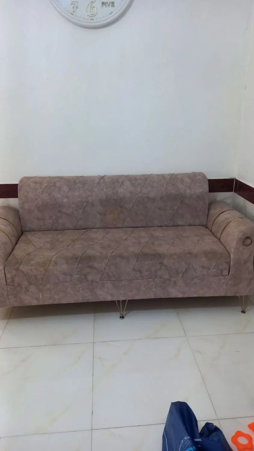 مبل ۷نفره درحدنو|مبلمان خانگی و میز عسلی|مشهد, اروند|دیوار