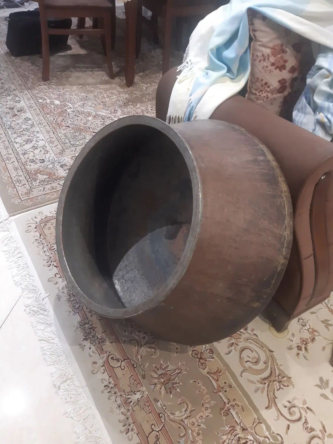 دیگ مسی قدیمی  نزدیک به هفده کیلوذخیم دست ساز|ظروف پخت‌وپز|کرج, گلشهر|دیوار
