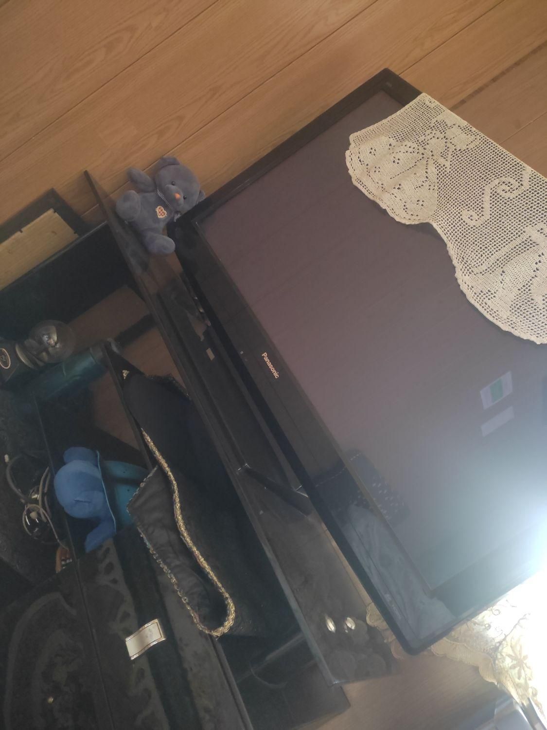 تلویزیون|تلویزیون و پروژکتور|بروجن, |دیوار