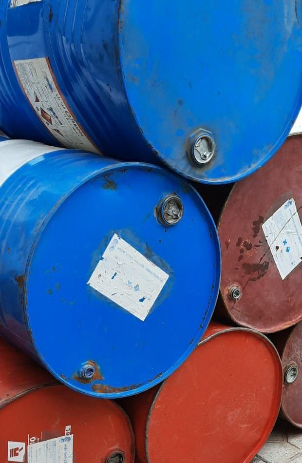 اجاره بشکه و الوار و بیل و فرغون و جک و قالب چوبی|مصالح و تجهیزات ساختمان|شیراز, پانصد دستگاه ارتش|دیوار