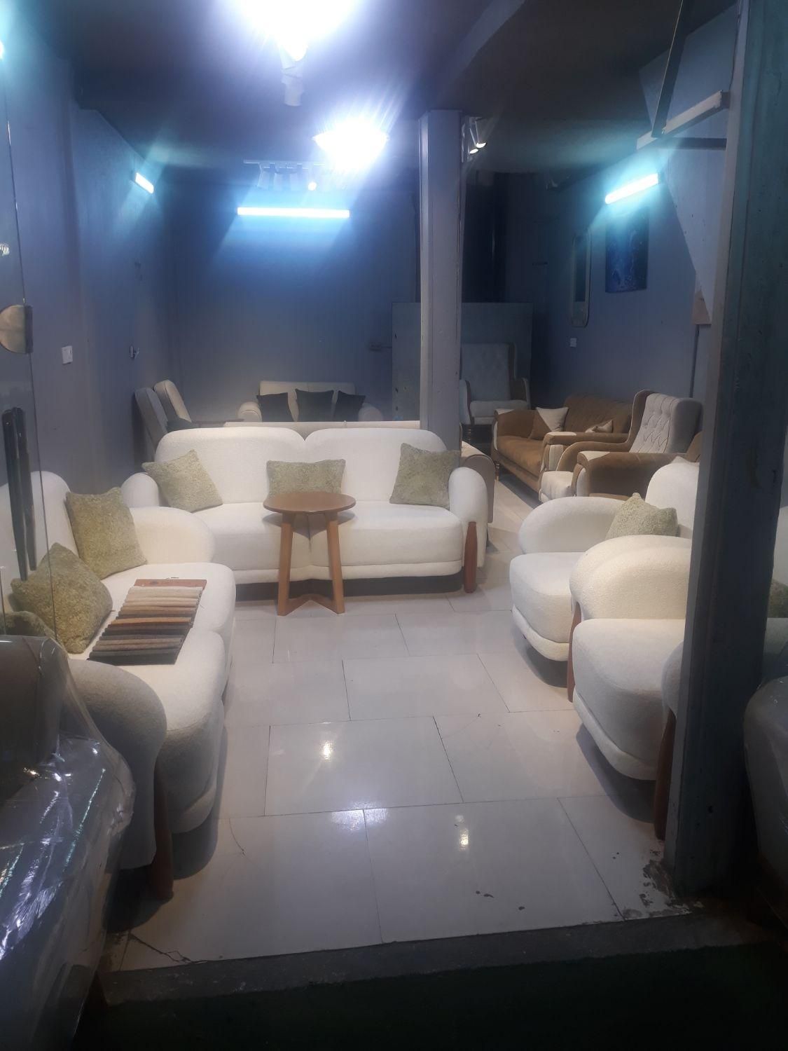 اجاره مغازه و انباری در نعمت اباد پوریای ولی|اجارهٔ مغازه و غرفه|تهران, نعمتآباد|دیوار