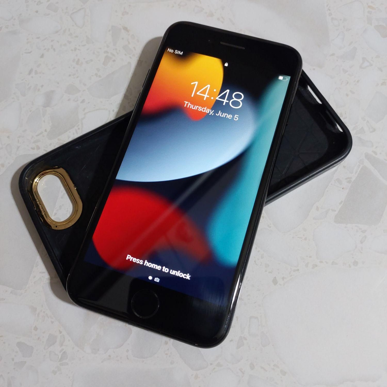 اپل iPhone 7 با حافظهٔ ۱۲۸ گیگابایت|موبایل|تهران, باغ فیض|دیوار