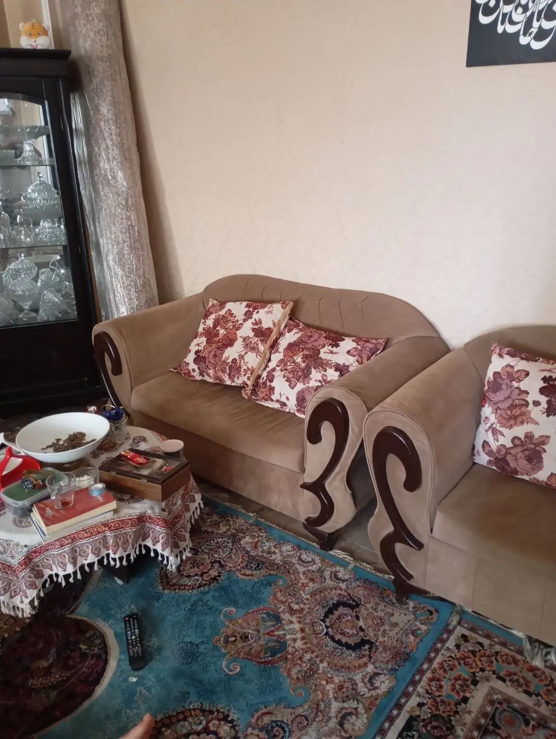 مبل ۷ نفره|مبلمان خانگی و میز عسلی|تهران, اسفندیاری|دیوار