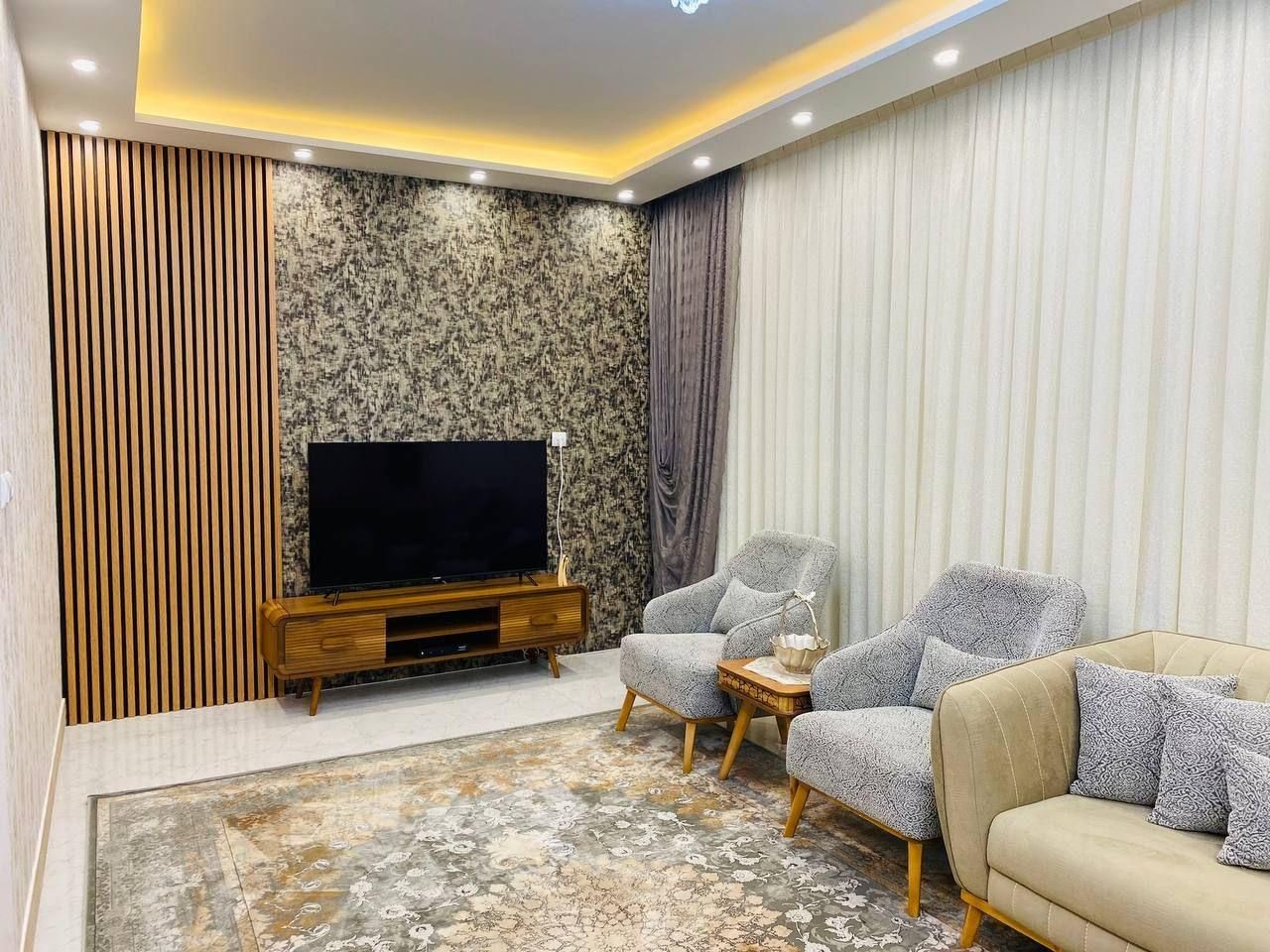 فروش و نصب کاغذ دیواری وپوسترسه بعدی ونقاشی وکفپوش|خدمات پیشه و مهارت|همدان, |دیوار