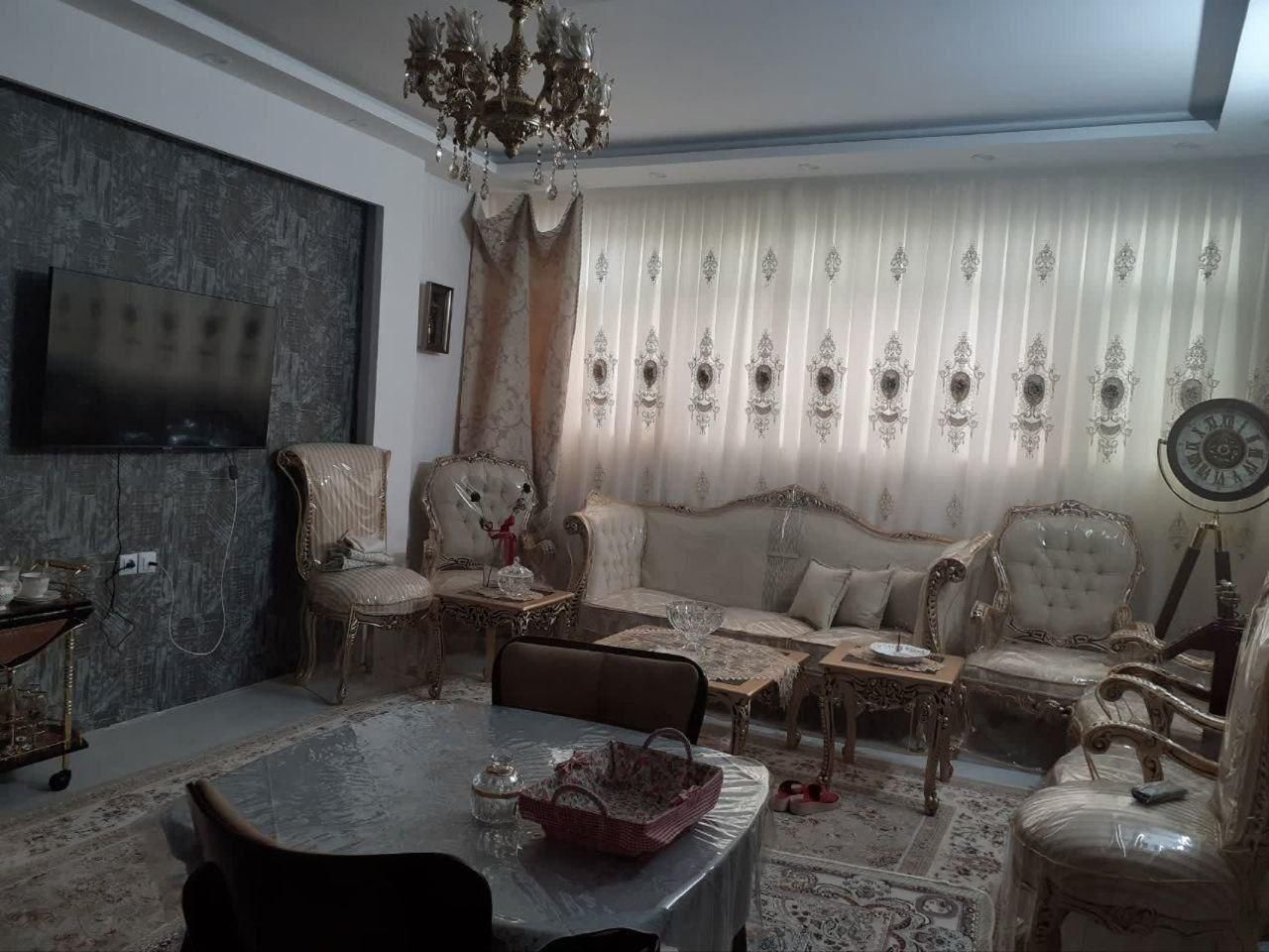 فروش آپارتمان ۶۵ متری ۱ خوابه طبقه ۳ در هنرور|فروش آپارتمان|مشهد, هنرور|دیوار