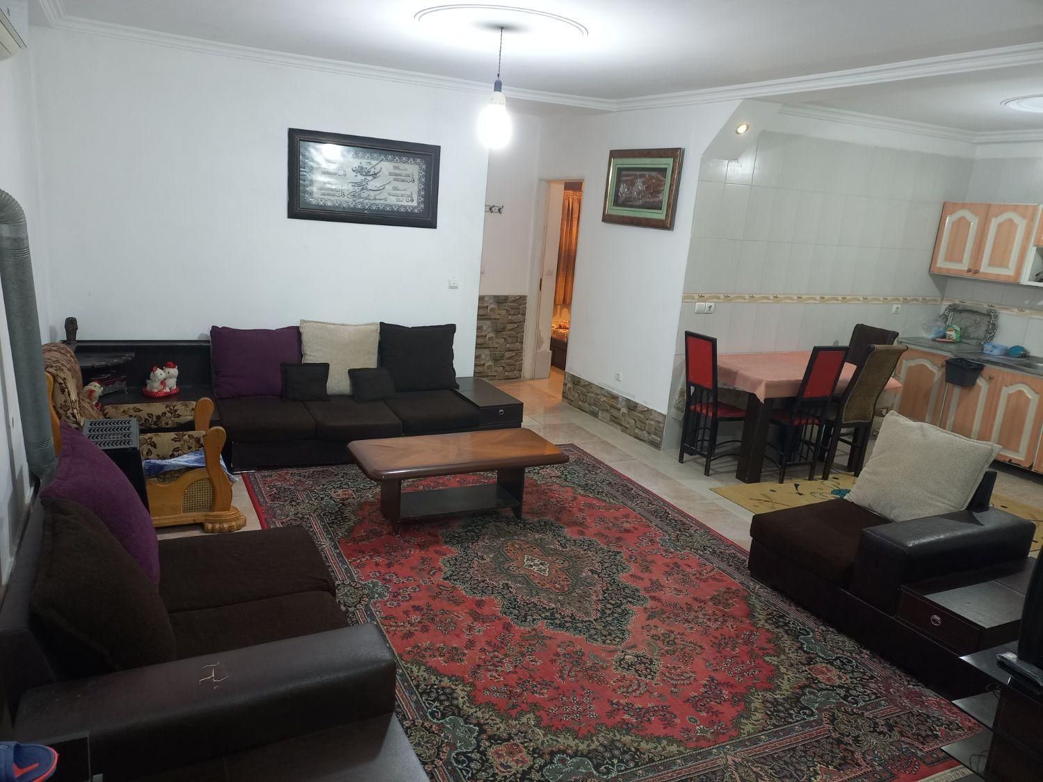 اجاره روزانه سوئیت یک خواب تمییز و پارکینگ دار|اجارهٔ کوتاه‌مدت آپارتمان و سوئیت|چالوس, |دیوار