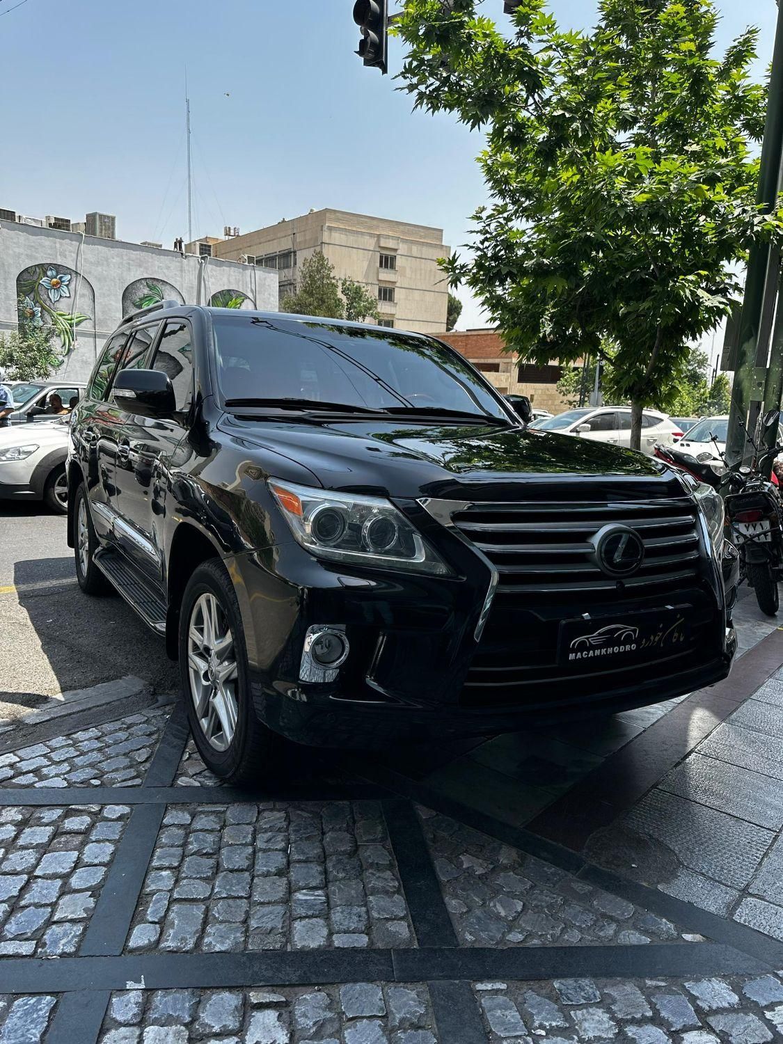 لکسوس  LX570|خودرو سواری و وانت|تهران, عباس‌آباد|دیوار