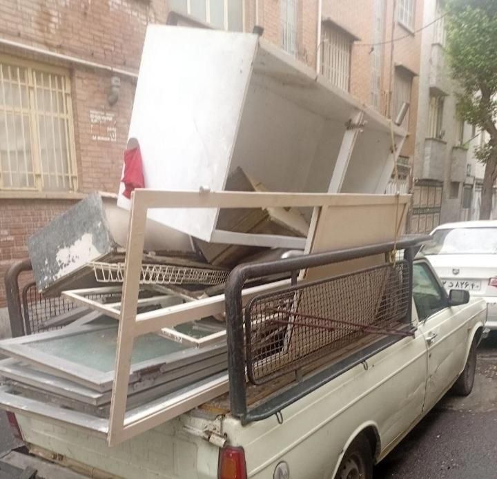 ضایعاتی آهن پلاستیک کارتن روح مس برنج ضایعات فوری|عمده‌فروشی|همدان, |دیوار