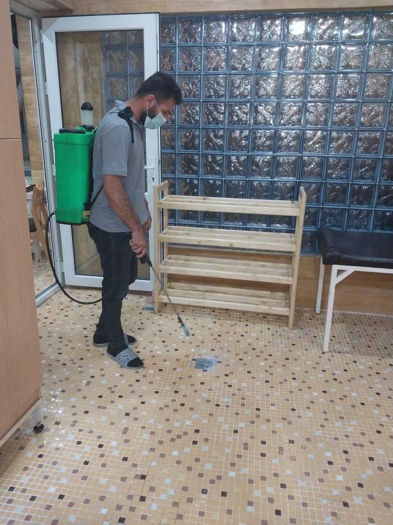 سمپاشی حرفه‌ای موریانه، سوسک وآفت‌های مختلف،تضمینی|خدمات نظافت|شیراز, دروازه اصفهان|دیوار