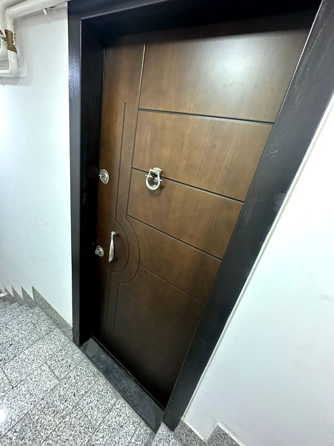 اجاره واحد بر اصلی تختی 52 متر|اجارهٔ دفتر کار، اتاق اداری، مطب|رشت, سعدی (تختی)|دیوار
