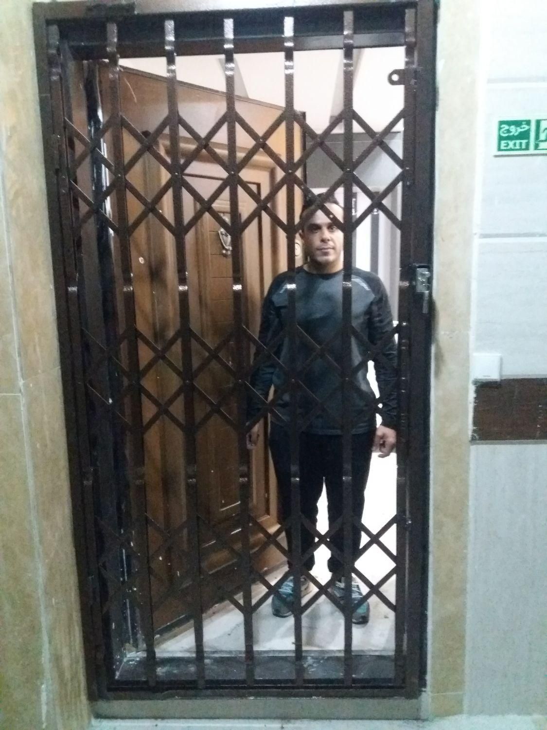 حفاظ آکاردونی تسمه 2/۵ لولا سه تیکه قفل مخفی|مصالح و تجهیزات ساختمان|خرم‌آباد, |دیوار