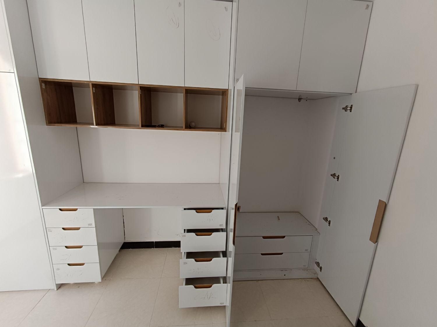 کمددیواری ومیز تحریر|مصالح و تجهیزات ساختمان|قروه, |دیوار