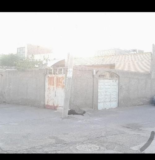 فروش خانه ویلایی ۱۴۰ متری ۳ خوابه در کارگر|فروش خانه و ویلا|کاشان, کارگر|دیوار