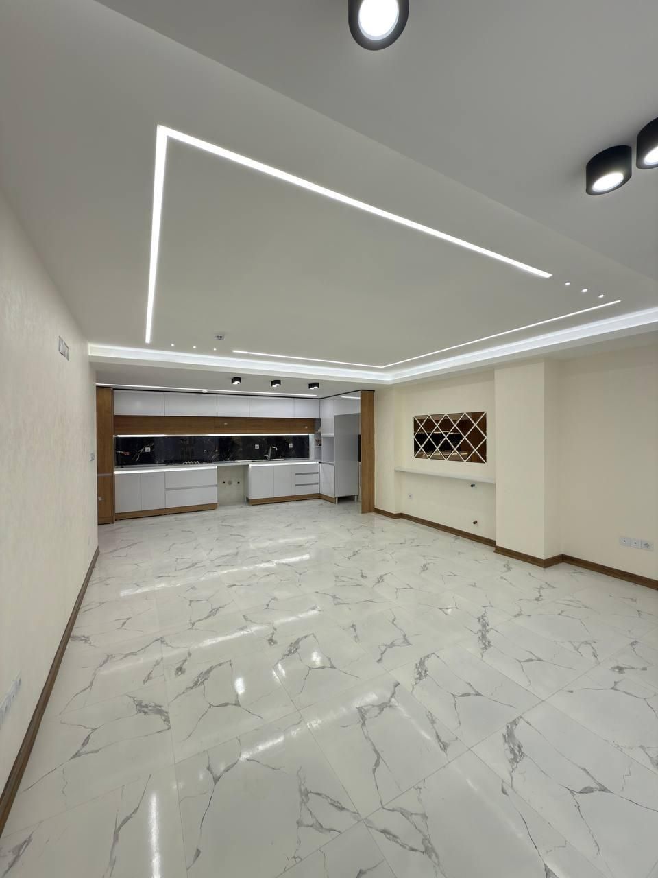 آپارتمان 2 خواب/ 115 متر/ جنوبی/ شهرک سبحان طلاییه|فروش آپارتمان|شیراز, میانرود|دیوار