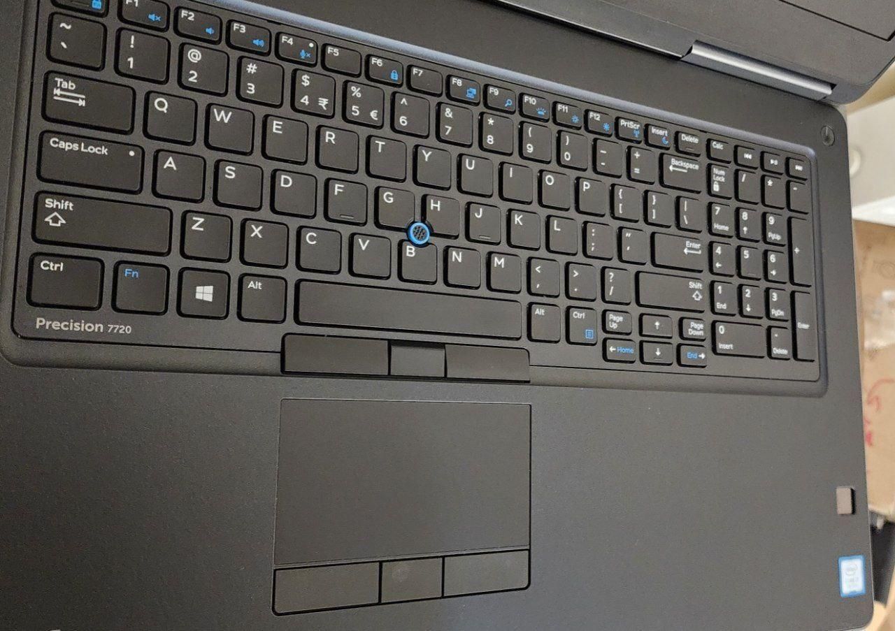لپ تاپ Dell percision 7720 گرافیک 4|رایانه همراه|اصفهان, مهدی آباد|دیوار