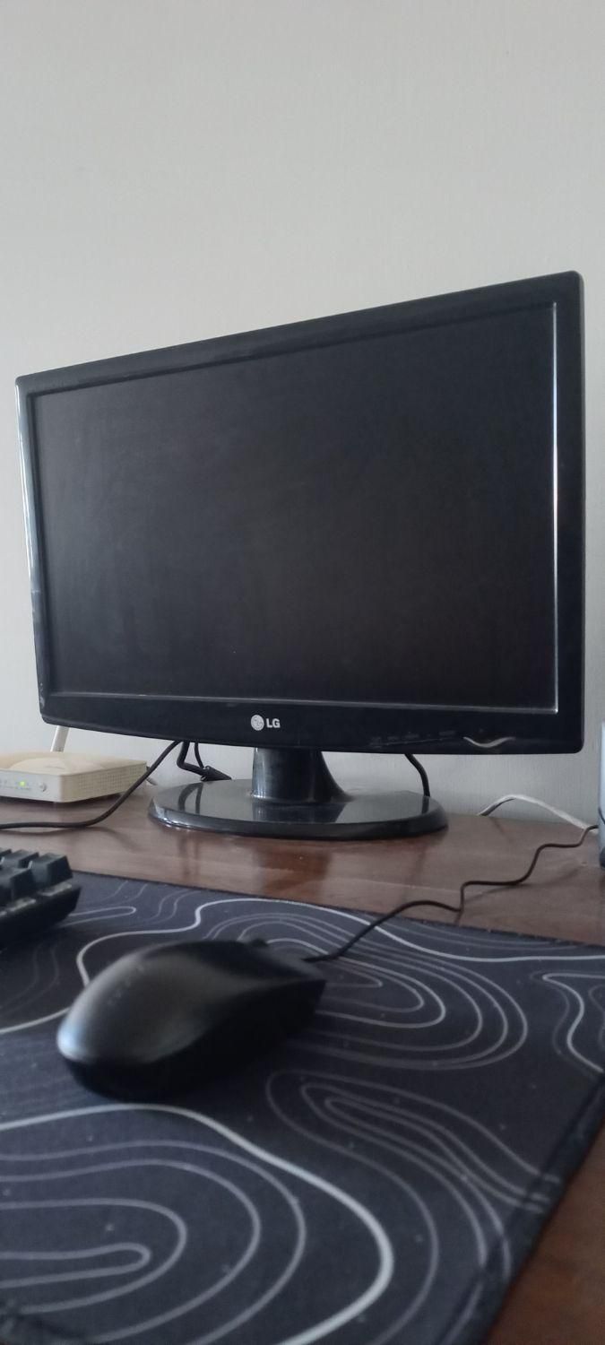 مانیتور 19 اینچ LG|قطعات و لوازم جانبی رایانه|کرمان, |دیوار