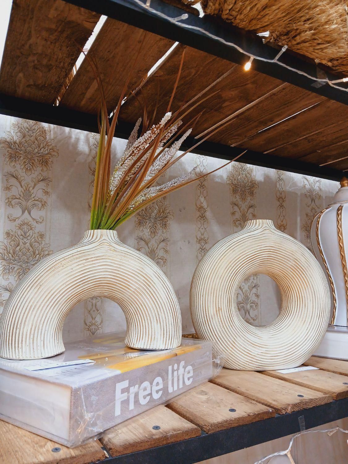 تنوع گلدانهای مدرن و خاص|مجسمه، تندیس، ماکت|تهران, خاک سفید|دیوار