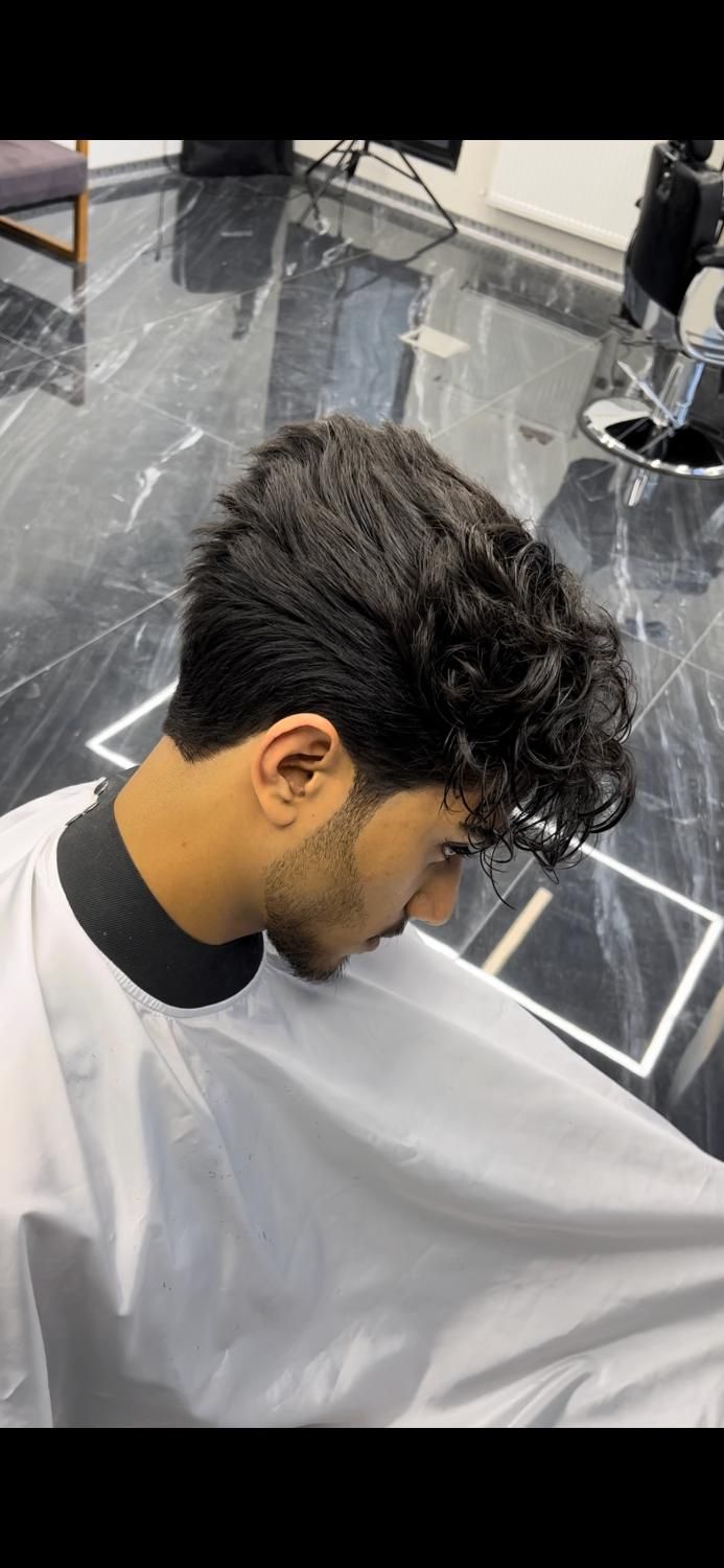 آموزش ارایشگری مردانه مقدماتی تا پیشرفته|خدمات آموزشی|اصفهان, مسجد مصلی|دیوار