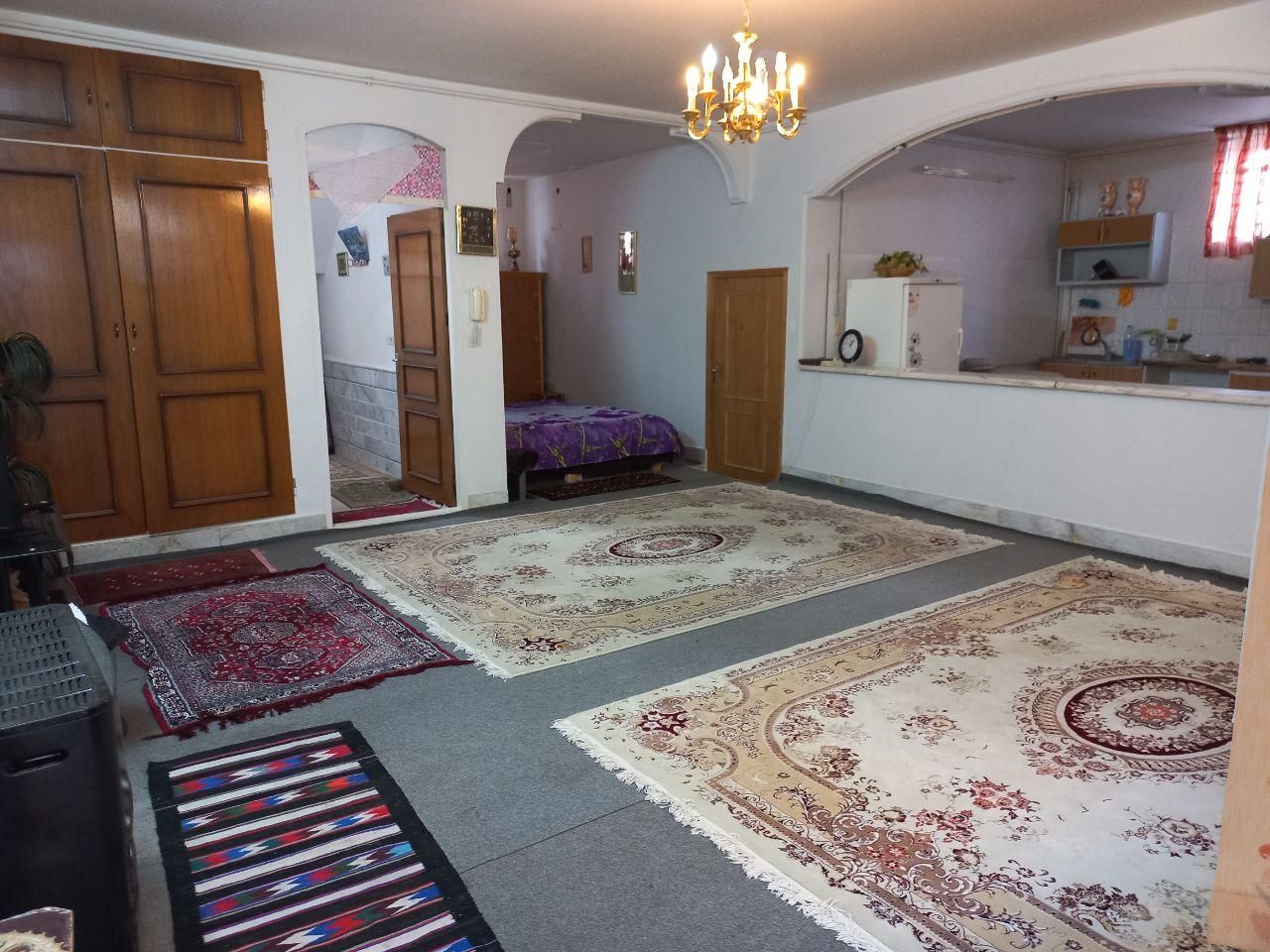 سوئیت مجزا با تمام امکانات وراه جدا مستقل..|اجارهٔ کوتاه‌مدت آپارتمان و سوئیت|کاشان, باهنر|دیوار