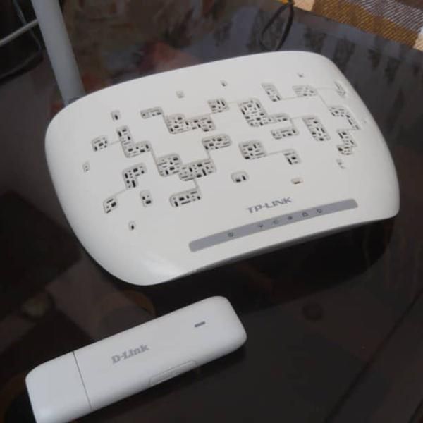 مودم وایرلس adsl  وای فای wifi|مودم و تجهیزات شبکه|اصفهان, خلیل آباد|دیوار
