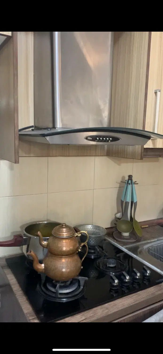 ۵ متر کابینت ام دی اف سالم به اضافه سینک و هود|جاکفشی، کمد، دراور|تهران, پرستار|دیوار