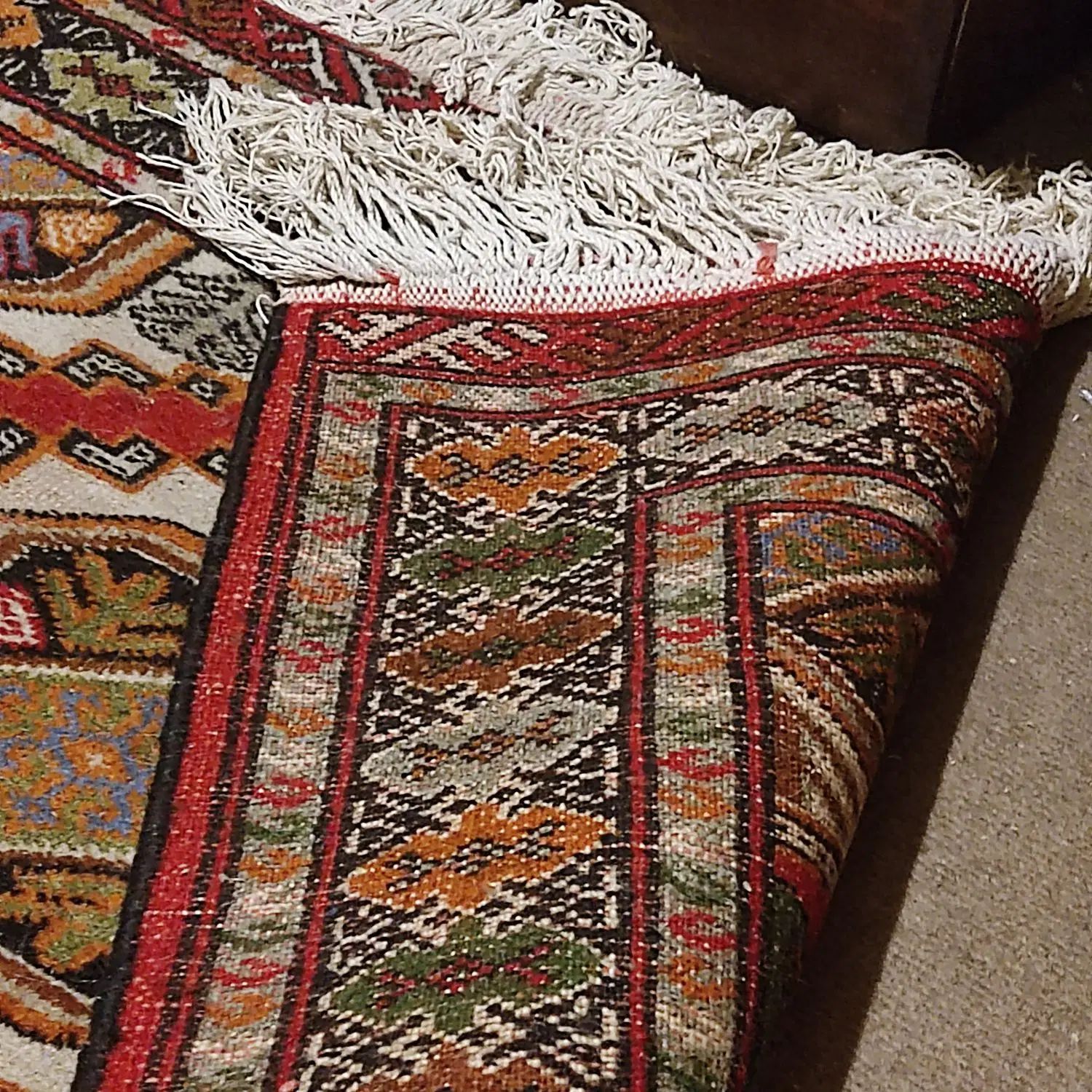 قالیچه۴متری ترکمنی قدیمی سالم ومرتب و تمیز و انتیک|گلیم، جاجیم، گبه|گرگان, |دیوار
