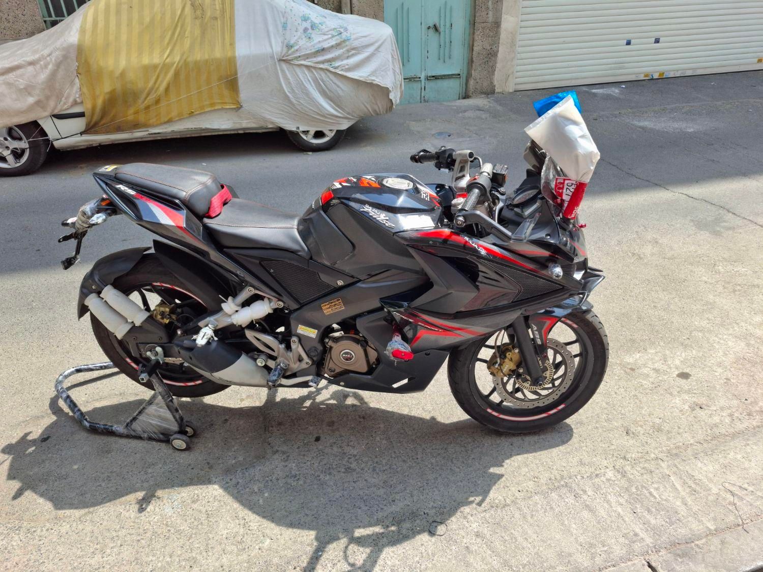 متور rs200 مدل 97|موتورسیکلت|تهران, نبی اکرم(ص)|دیوار