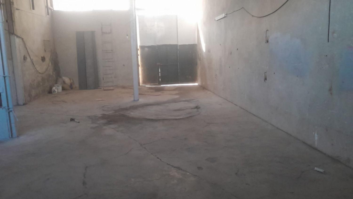 انبار و تولیدی ۱۵۰ متر ارتفاع سقف ۶ متر|اجارهٔ دفتر صنعتی، کشاورزی، تجاری|کرج, شهرک فهمیده|دیوار