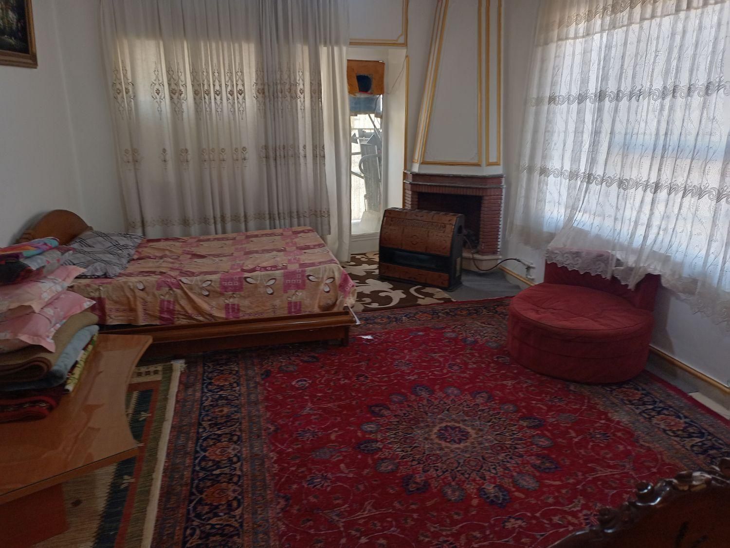 آپارتمان سوییت کوتاه مدت|اجارهٔ کوتاه‌مدت آپارتمان و سوئیت|تهران, فلسطین (میدان انقلاب)|دیوار