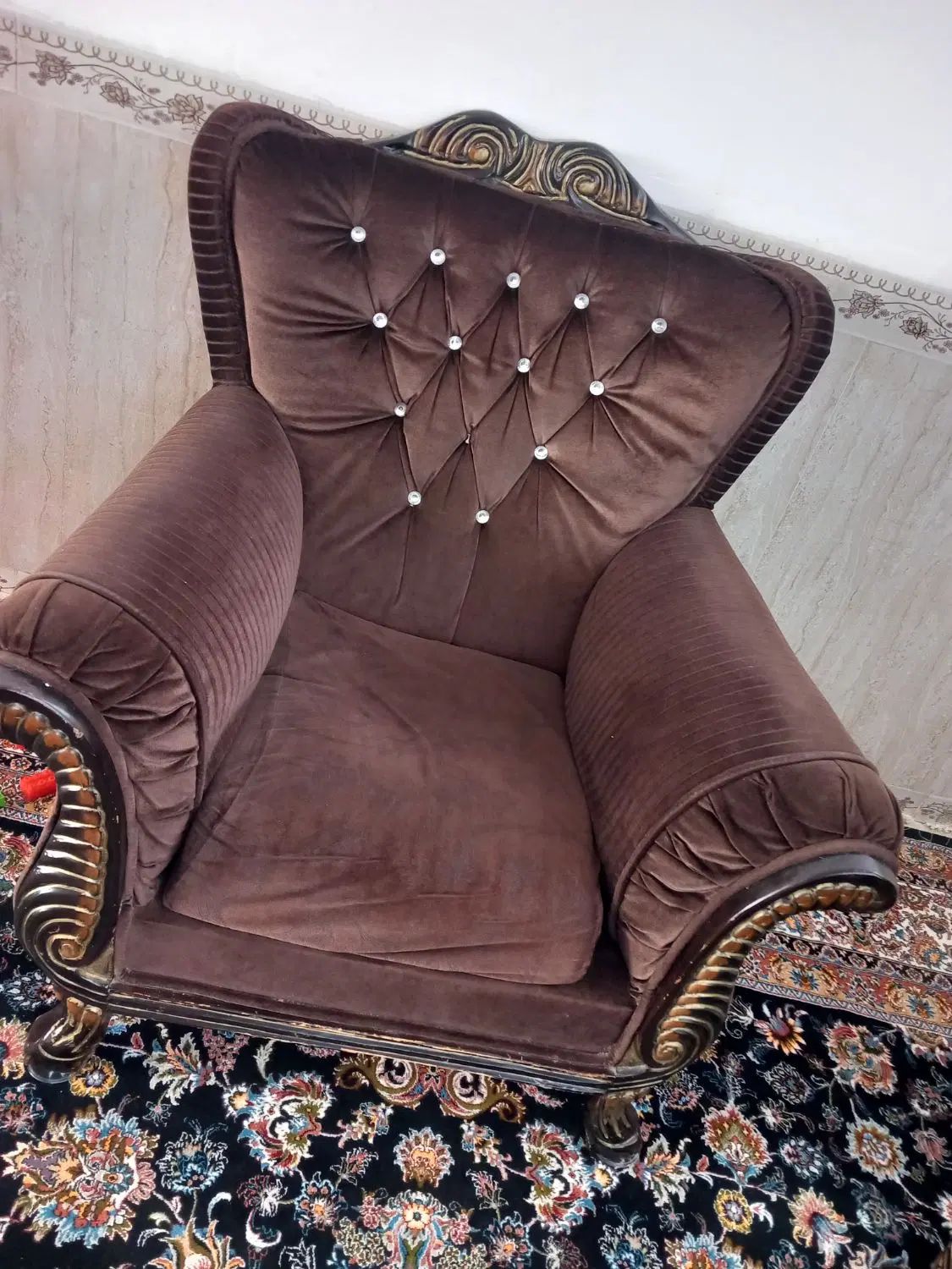 مبلمان ۷ نفره با عسلی پنج تیکه جنس فوق العاده|مبلمان خانگی و میز عسلی|سرپل ذهاب, |دیوار