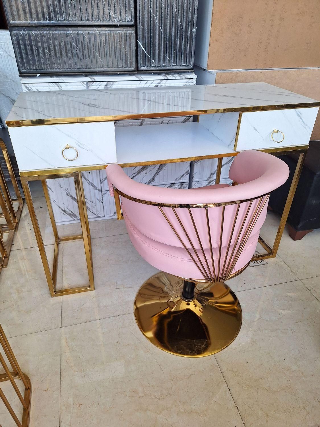 میزناخن.صندلی ناخن.صندلی استادکار.صندلی کوپ|آرایشگاه و سالنهای زیبایی|اردبیل, |دیوار