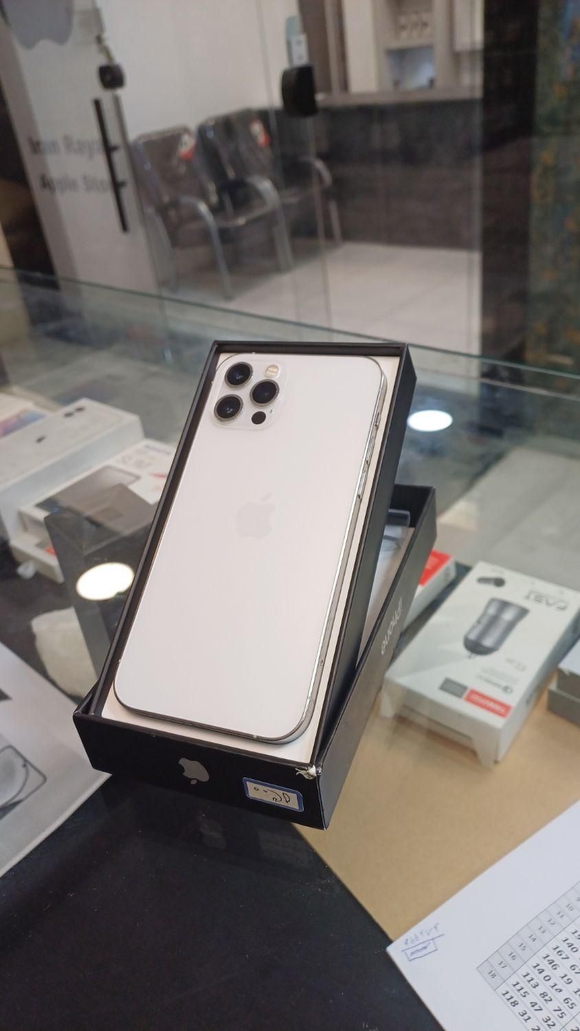 اپل iPhone 12 Pro با حافظهٔ ۲۵۶ گیگابایت|موبایل|کرج, گلشهر|دیوار