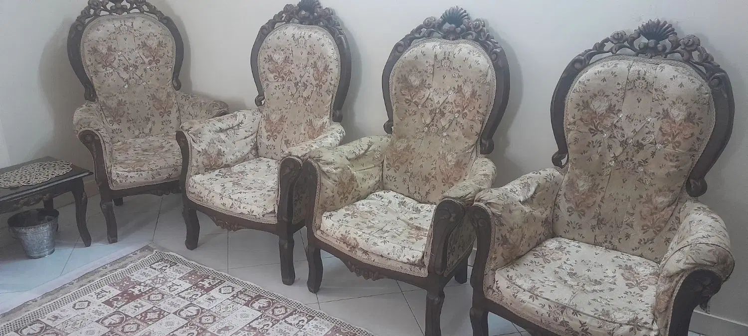 مبل  چوب راش کار کرده|مبلمان خانگی و میز عسلی|تهران, شمشیری|دیوار