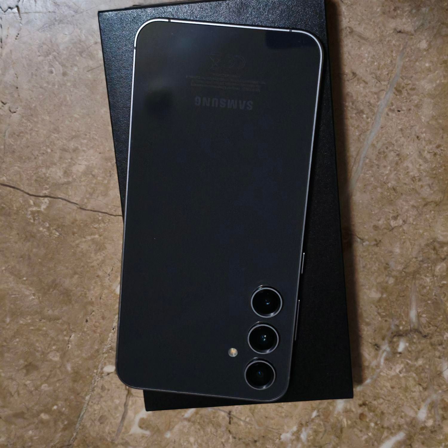 Galaxy S23 FE|موبایل|تهران, دارآباد|دیوار