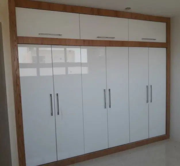 تخت تاشوکمددیواری ام دی اف کابینت اقساطی۱تا۹|خدمات پیشه و مهارت|ارومیه, |دیوار