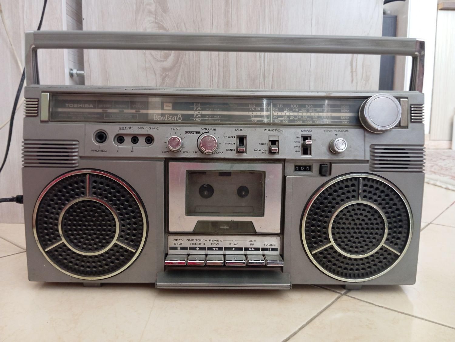 ضبط توشیبا bombeat 8 RT-713|کلکسیون اشیاء عتیقه|کرج, ساسانی (قلمستان)|دیوار