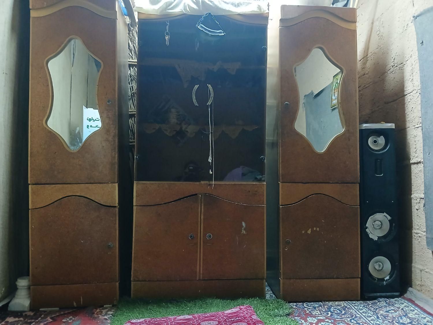 کمده سه تیکه باتخت خواب|تخت و سرویس خواب|حمیدیه, |دیوار