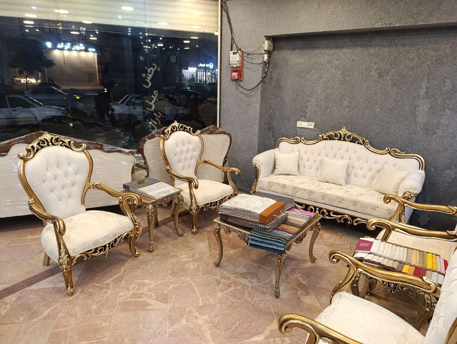 مبل سلطنتی مدل ماهور|مبلمان خانگی و میز عسلی|رشت, سیا اسطلخ|دیوار