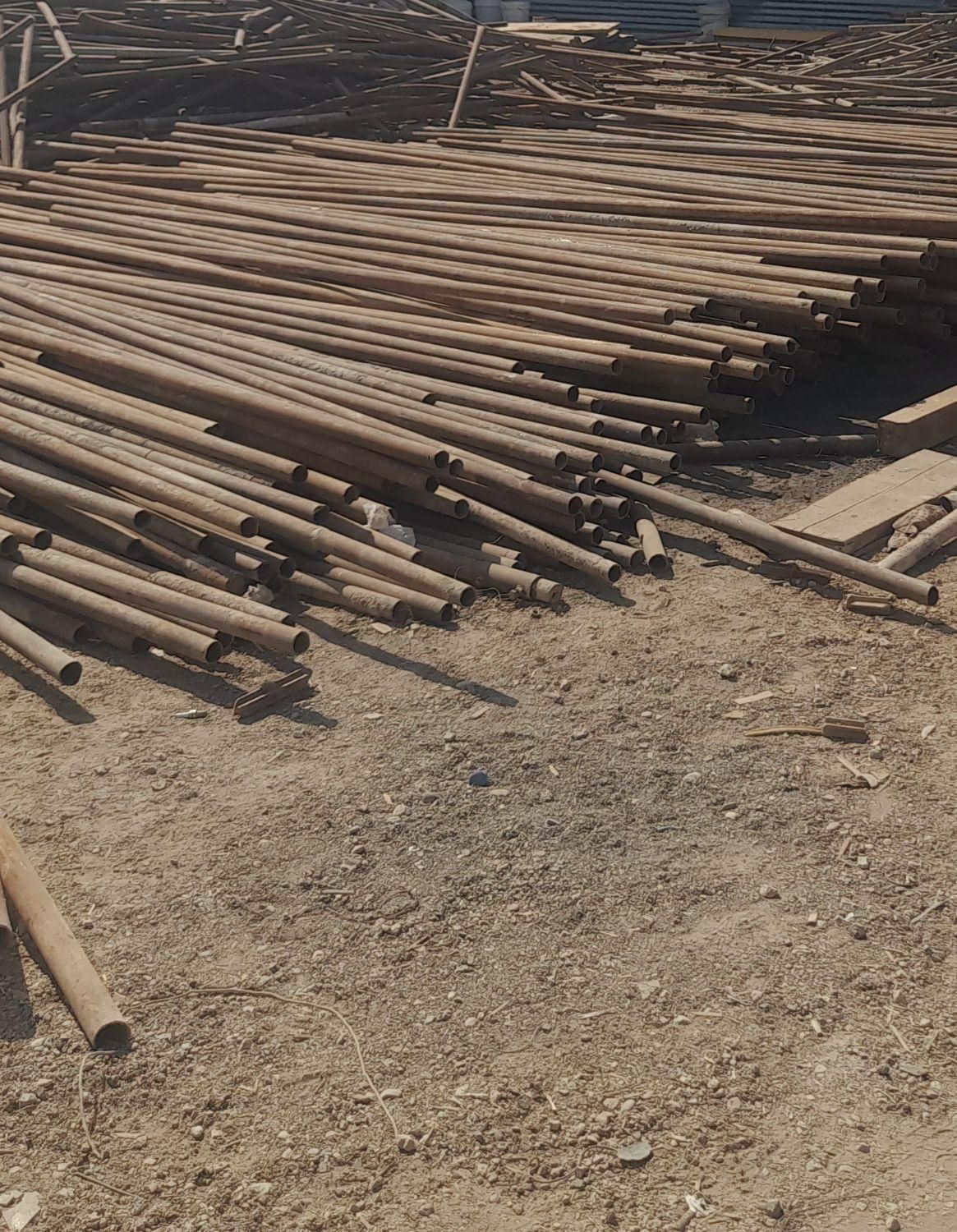 خریدوفروش لوله داربستی بست داربست جک وقالب و...|عمده‌فروشی|رباط‌کریم, صبا باطری|دیوار