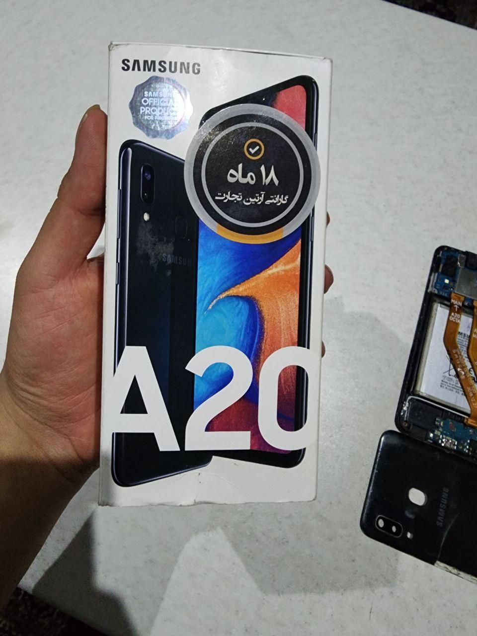 سامسونگ Galaxy A20 با حافظهٔ ۳۲ گیگابایت|موبایل|تهران, شهرک استقلال|دیوار