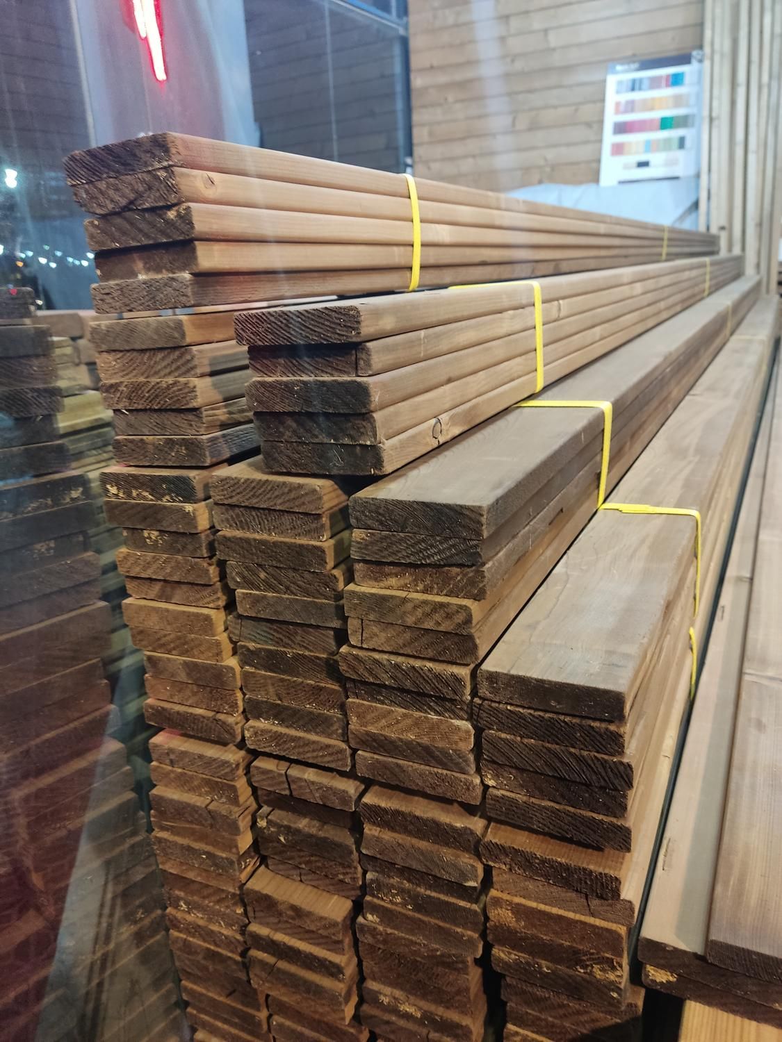 چوب ترموود|عمده‌فروشی|اصفهان, جاوان|دیوار