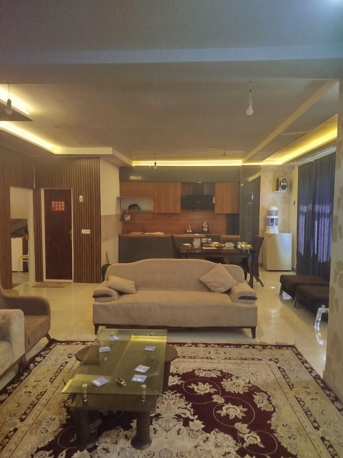 تنگراه استخر آب گرم داخل ویلا ۵۰۰ متری|اجارهٔ کوتاه‌مدت ویلا و باغ|کلاله, |دیوار