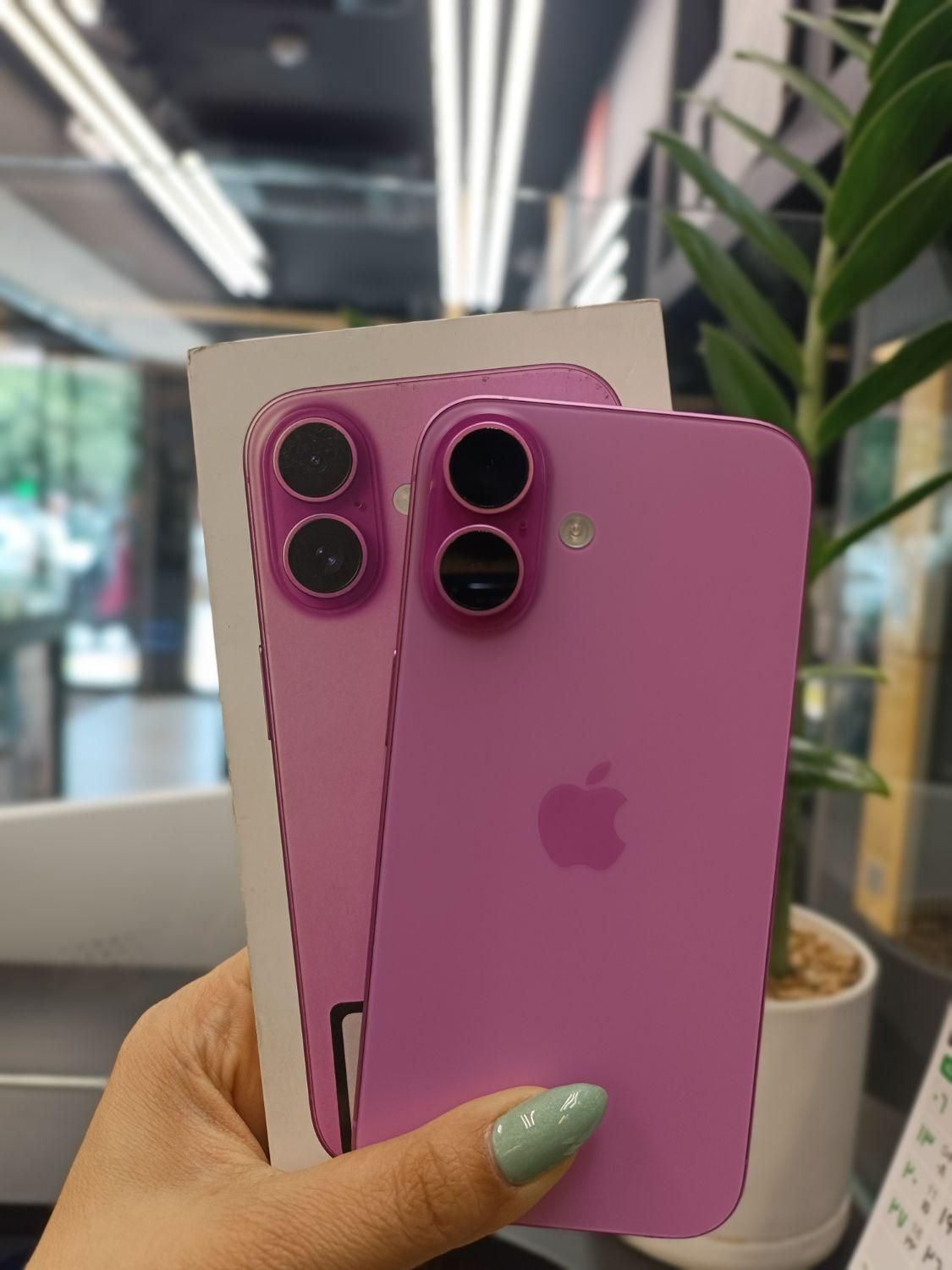 اپل iPhone 16 با حافظهٔ ۱۲۸ گیگابایت|موبایل|مشهد, احمدآباد|دیوار