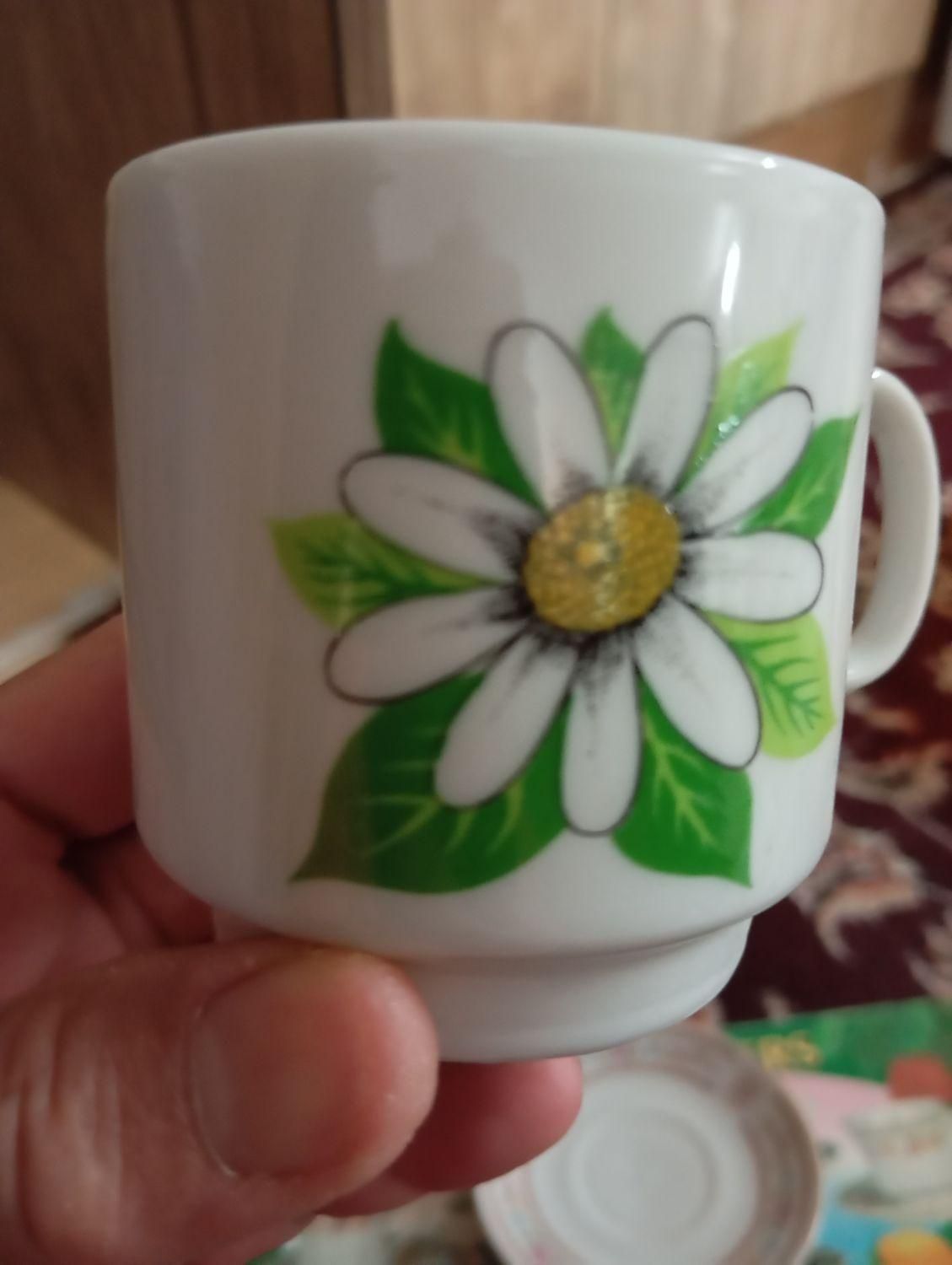 فنجان نلعبکی|ظروف سرو و پذیرایی|اصفهان, هفتون|دیوار