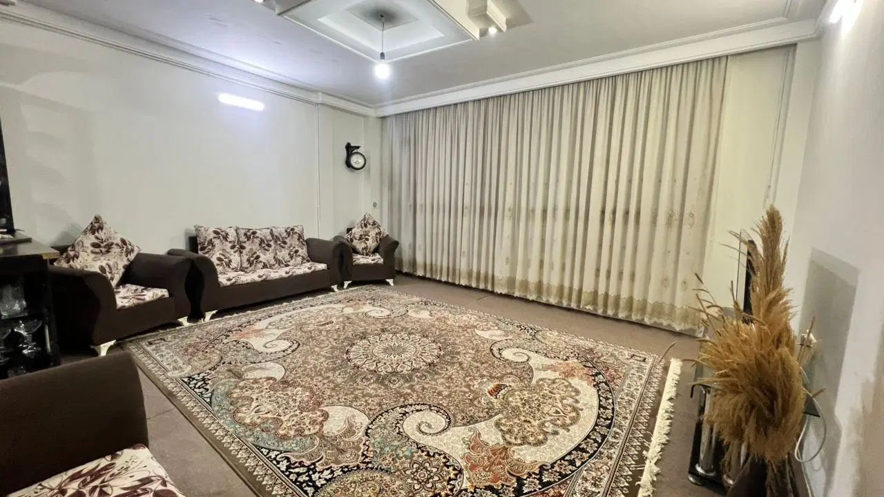 آپارتمان ۹۵ متری/ حاشیه خیابان رئوف|اجارهٔ آپارتمان|مشهد, نکاح|دیوار