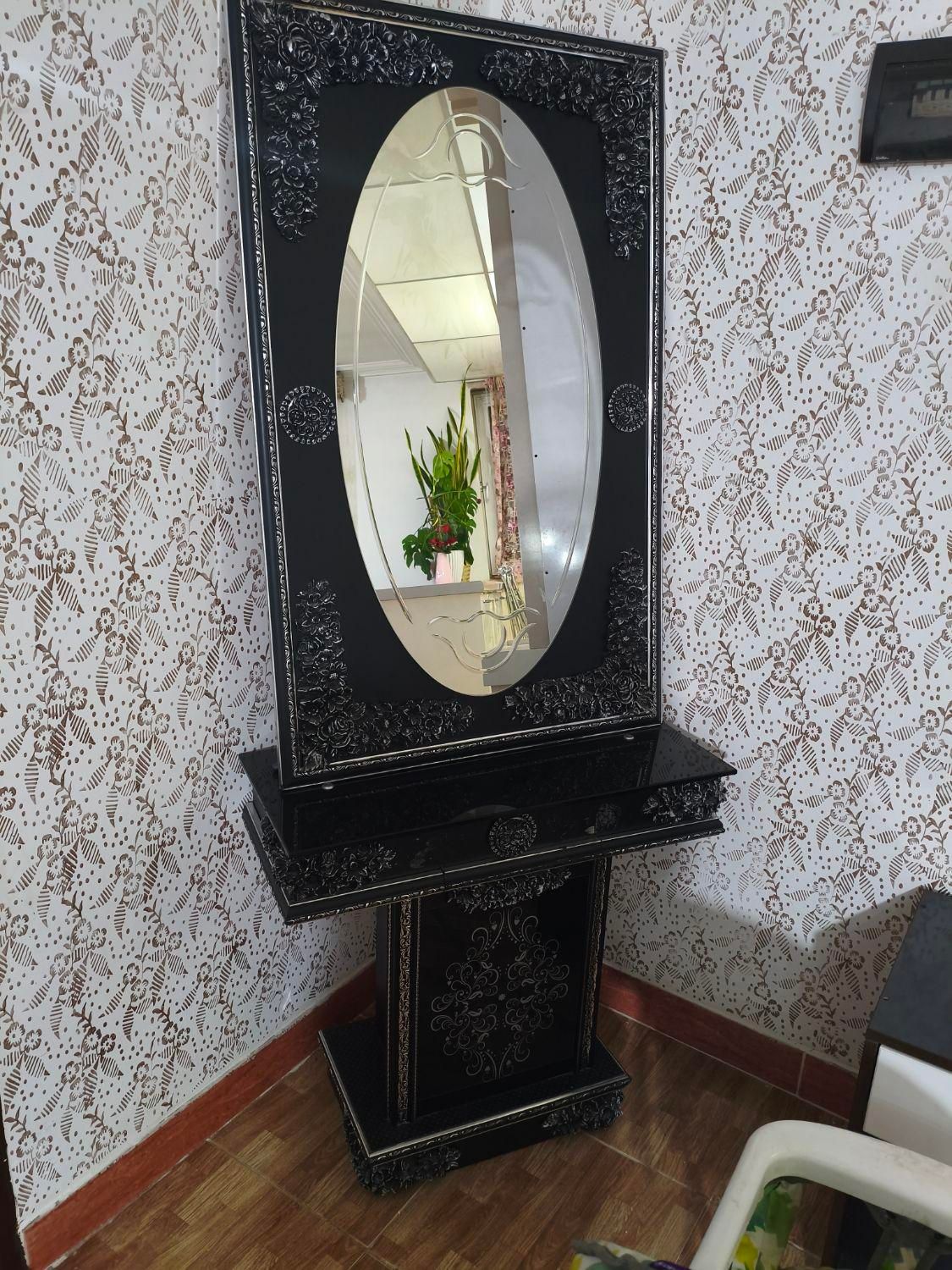 آینه شمعدان|آینه|سنندج, |دیوار