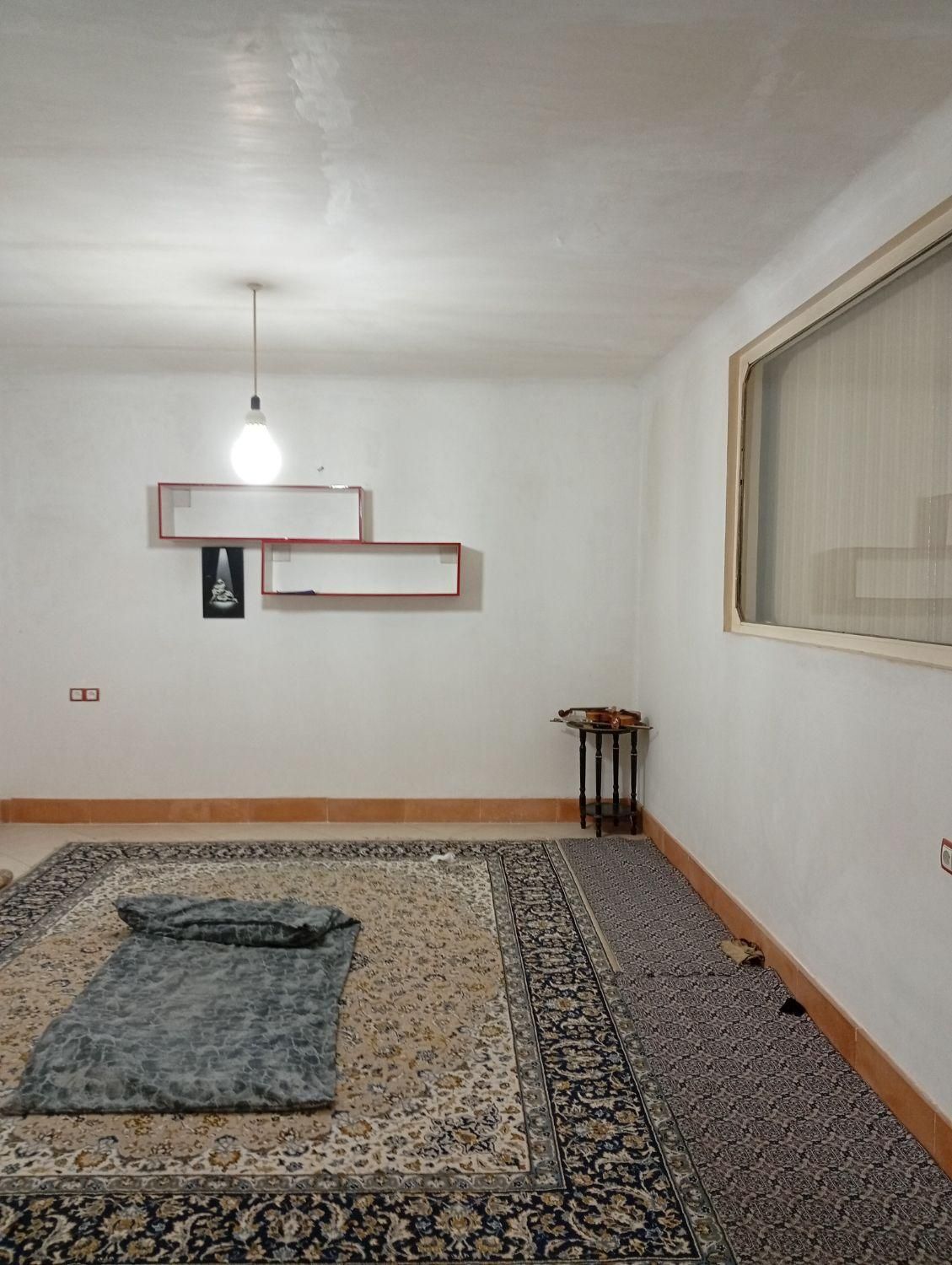 واحد ۱۱۰متری کامل مستقل مرکز شهر مجرد یا دونفر|اجارهٔ آپارتمان|کوهدشت, |دیوار