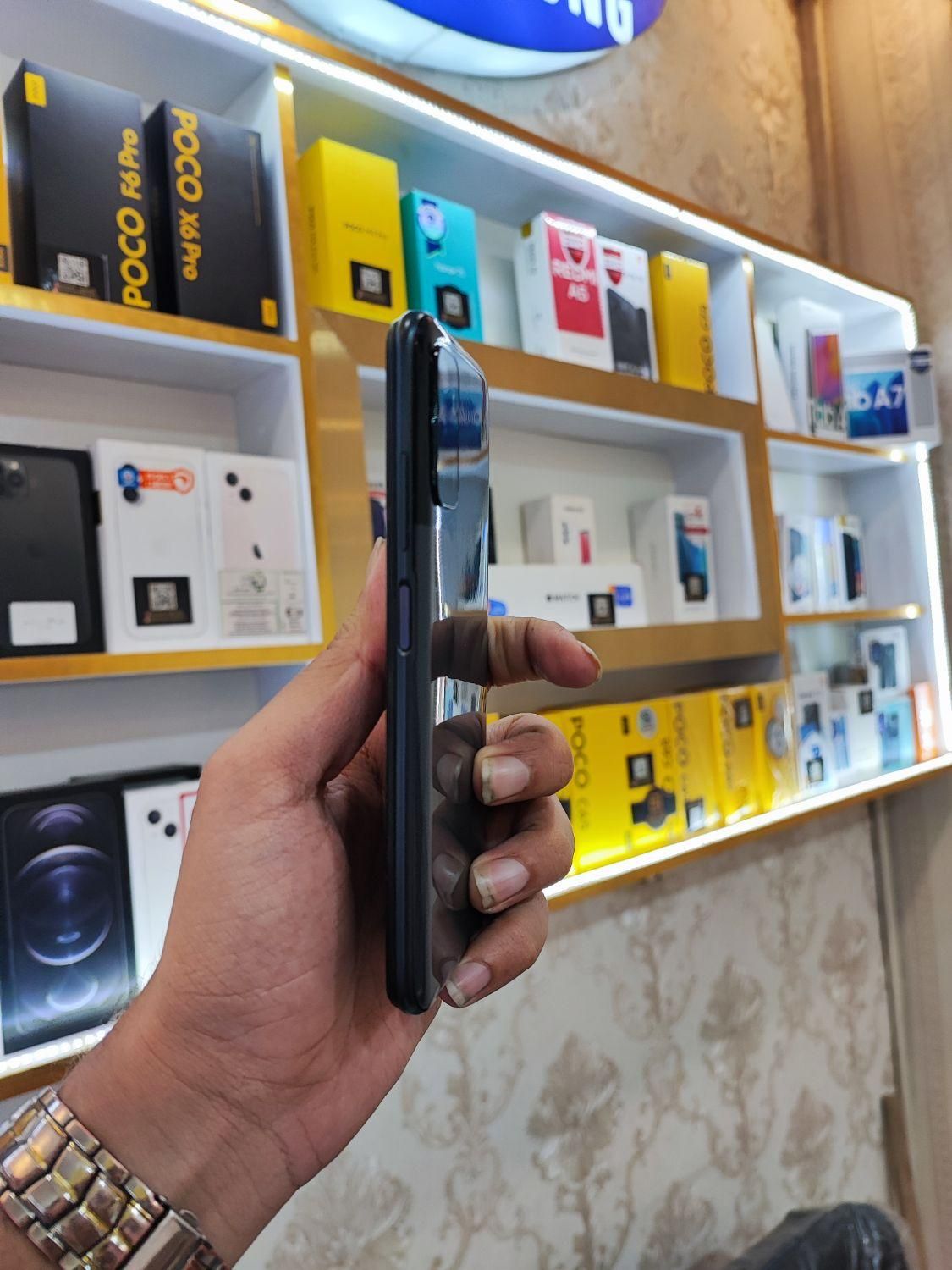 شیائومی Redmi Note 11SE با حافظهٔ ۱۲۸ گیگابایت|موبایل|مشهد, سید رضی|دیوار