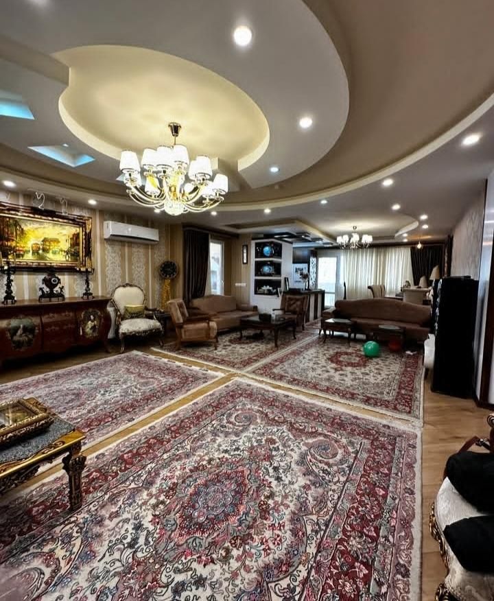 فروش آپارتمان ۱۳۰متری روبه نما ،نزدیک مترو|فروش آپارتمان|کهریزک, |دیوار